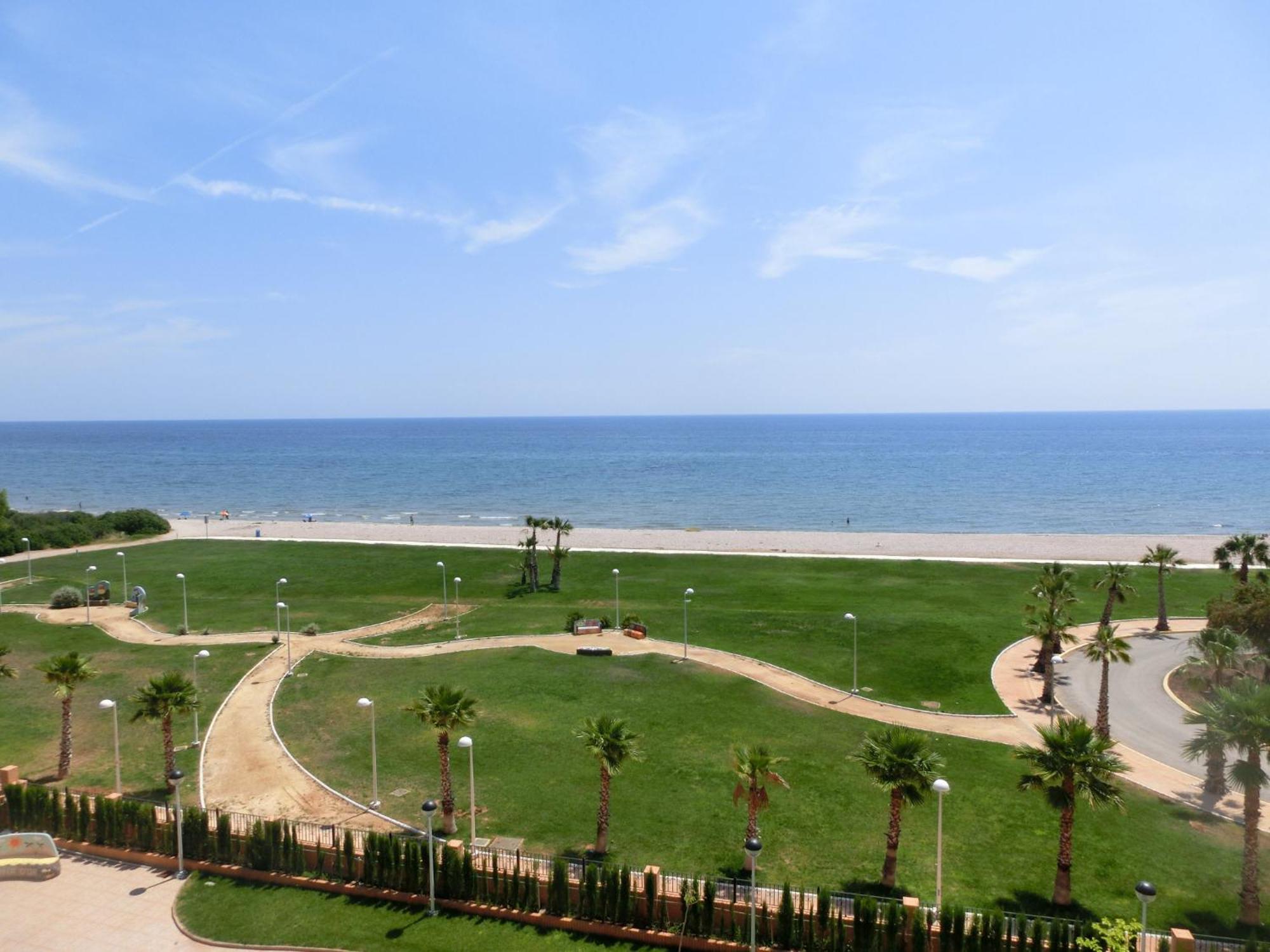 Edessa - Primera Linea Apartment โอโรเปซาเดลมาร์ ภายนอก รูปภาพ